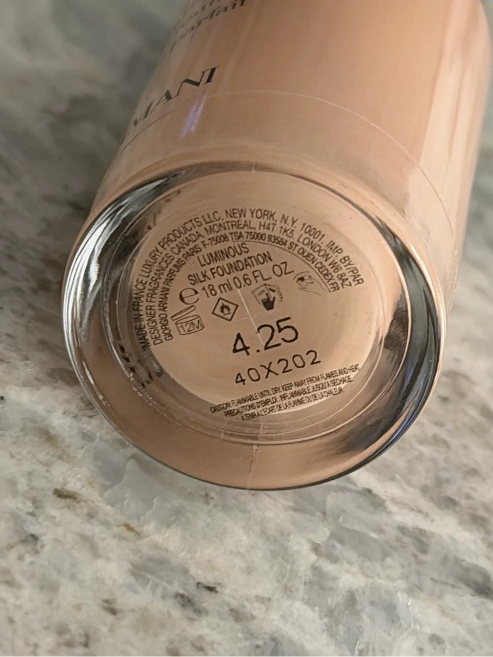 Preloved . . .  Giorgio Armani Luminous Silk Foundation - Soft Beige